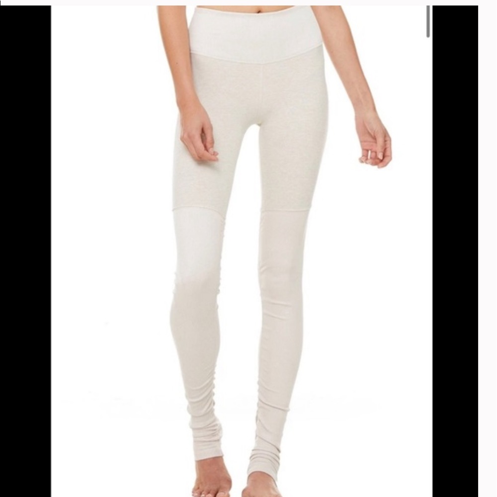 Alo High-Waist Alosoft Goddess Legging in “Bone” - size small